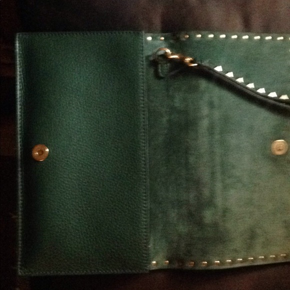 Valentino green leather clutch w rock studded - Picture 2 of 5